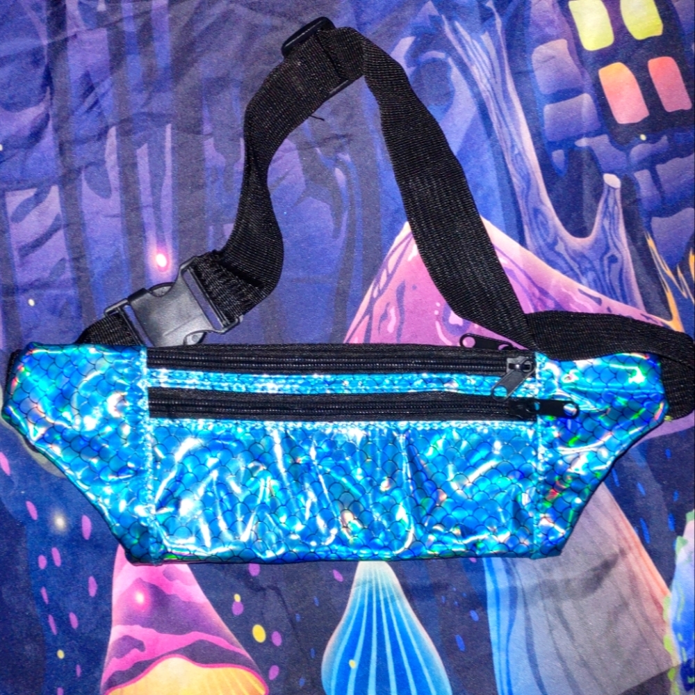 Mermaid Holo Rave Bum Bag - Picture 4 of 7